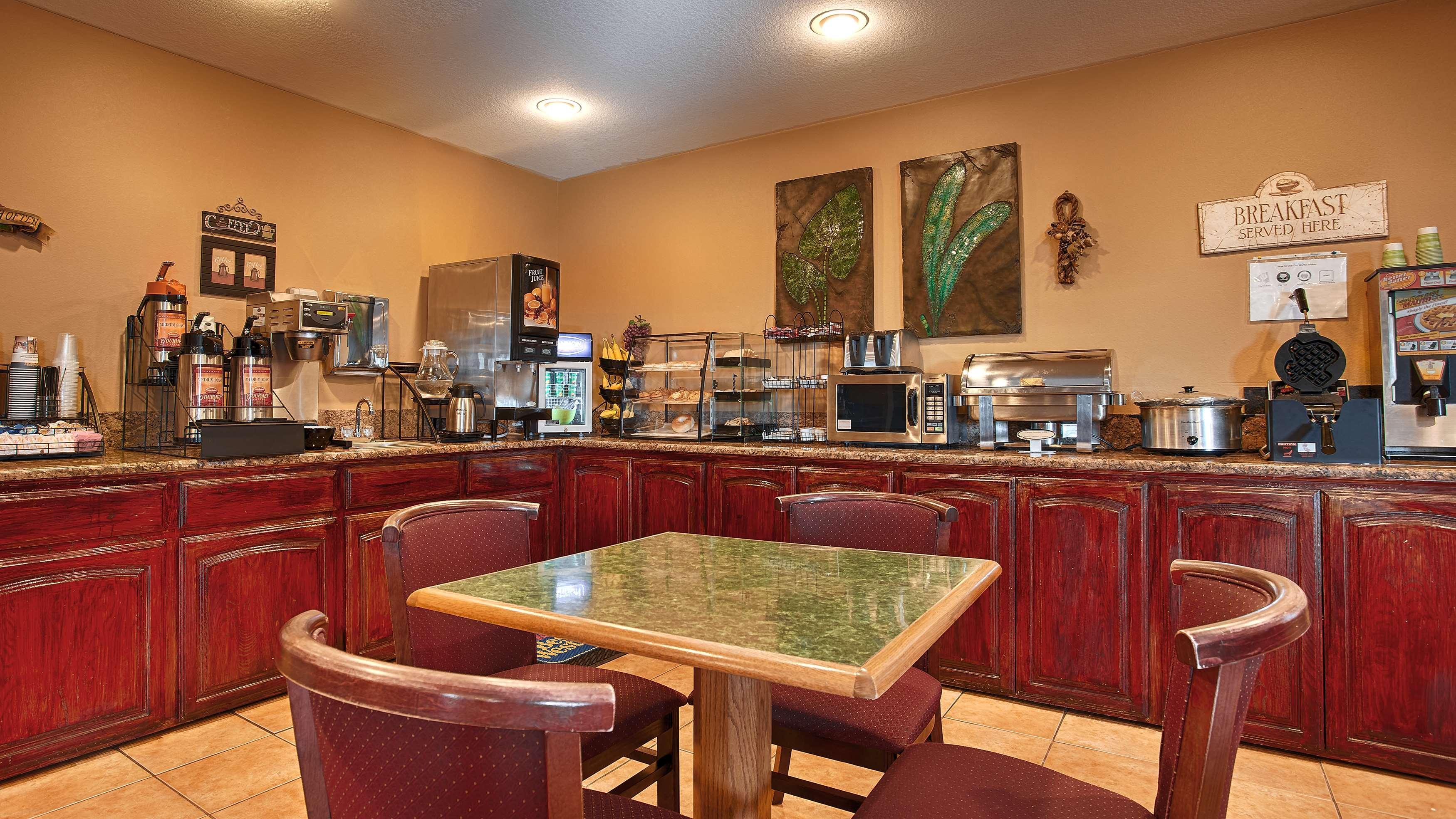 Best Western Abilene Inn And Suites Exterior foto
